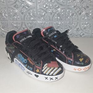 Dolce & Gabbana Black Graffiti Sneakers